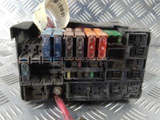 блок предохранителей Renault Laguna 2 поколение 2004, Дизель 1.9, цвет, 8200003059