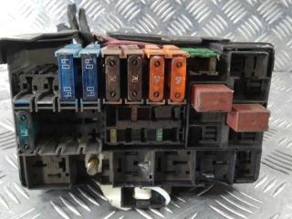 блок предохранителей Renault Laguna 2 поколение 2004, цвет, 8200276459