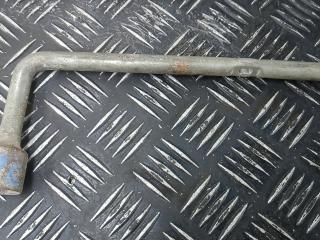 ключ колесный (балонный) Volkswagen Touareg 1 поколение [рестайлинг] 2008, 2.5 л., дизель, АКПП, внедорожник 5 дв., 21