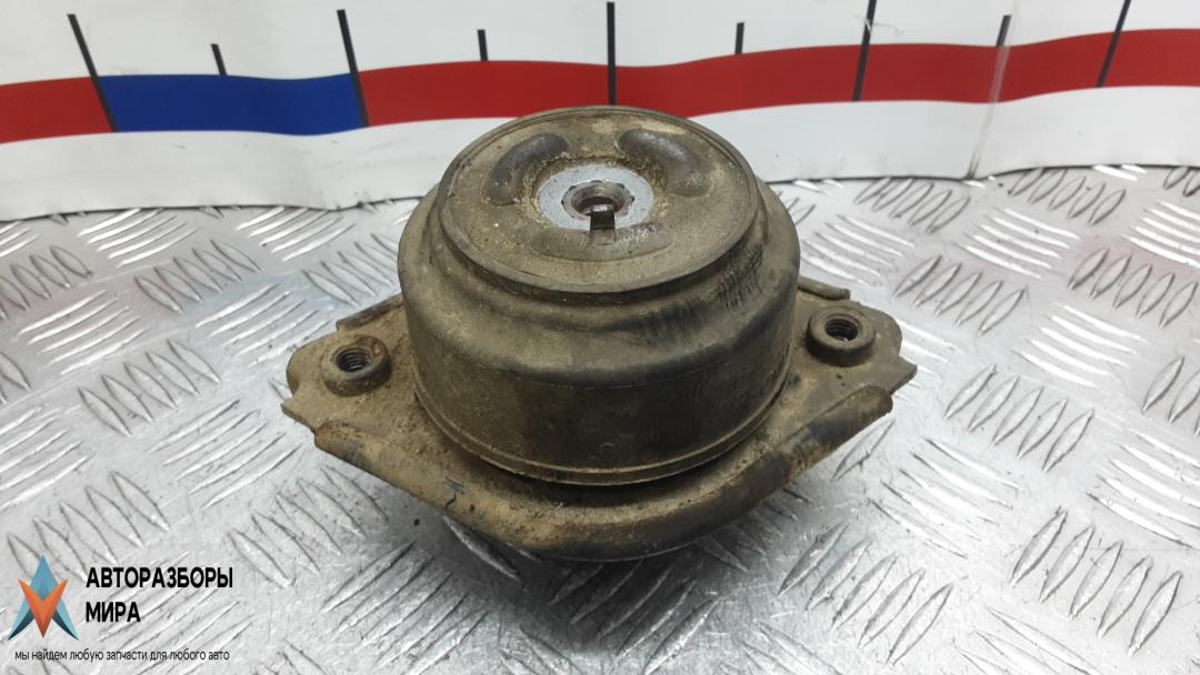 Подушка двигателя дизельная Mercedes-Benz R-Класс W251 2008, 3.0 л., дизель, АКПП, минивэн - фото №1