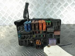 блок предохранителей Renault Laguna 2 поколение 2003, цвет, 8200276460