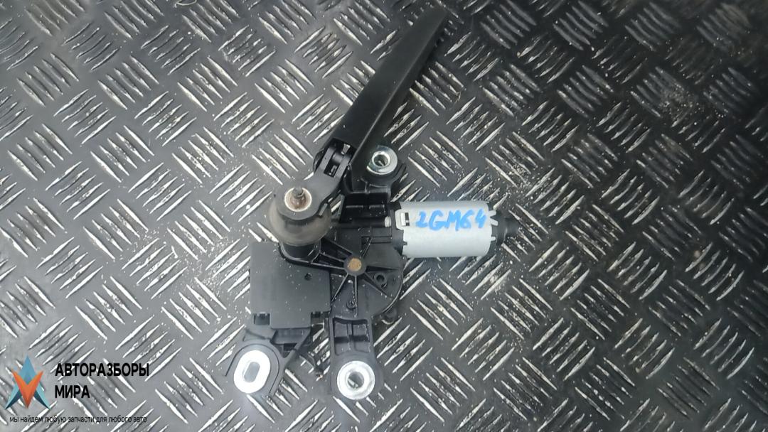 моторчик заднего стеклоочистителя (дворника) Volkswagen Passat B6 2007, 2.0 л., дизель, МКПП, универсал, 3C9955711A - фото №1