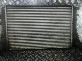радиатор интеркулера Volkswagen Touran 1 поколение 2005, 2.0 л., дизель, МКПП, минивэн, 1K0145803S