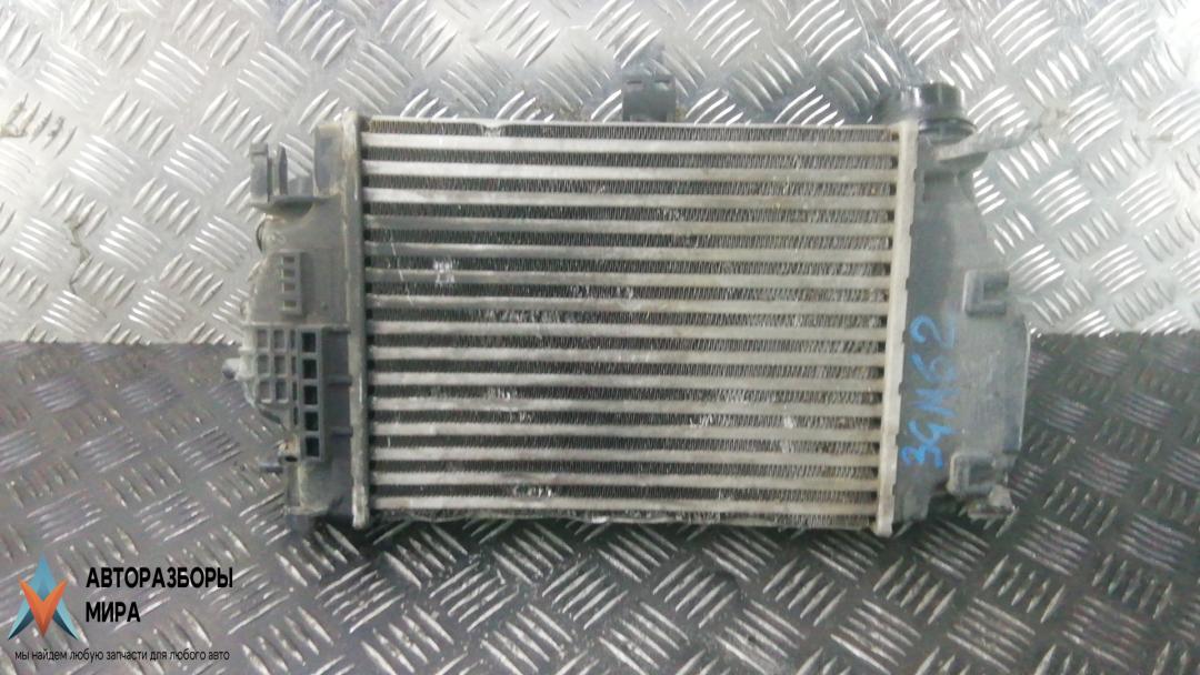 радиатор интеркулера Nissan Qashqai 2 поколение 2014, 1.6 л., дизель, МКПП, внедорожник 5 дв., 144614EB0A - фото №1