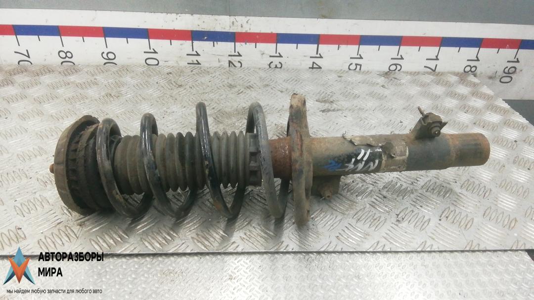 Стойка Citroen DS3 1 поколение 2010, 1.6 л., дизель, МКПП, хетчбэк 5 дв. - фото №1