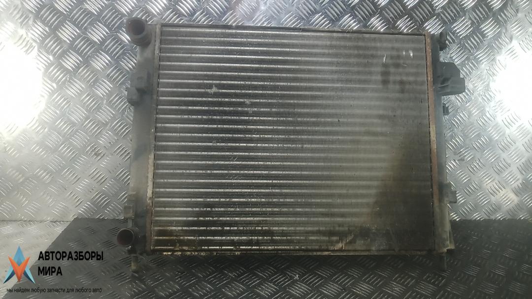 радиатор охлаждения Opel Vivaro A 2004, 1.9 л., дизель, МКПП, микроавтобус, 868513D - фото №1