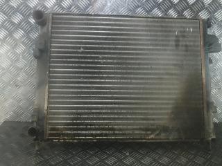 радиатор охлаждения Opel Vivaro A 2004, 1.9 л., дизель, МКПП, микроавтобус, 868513D