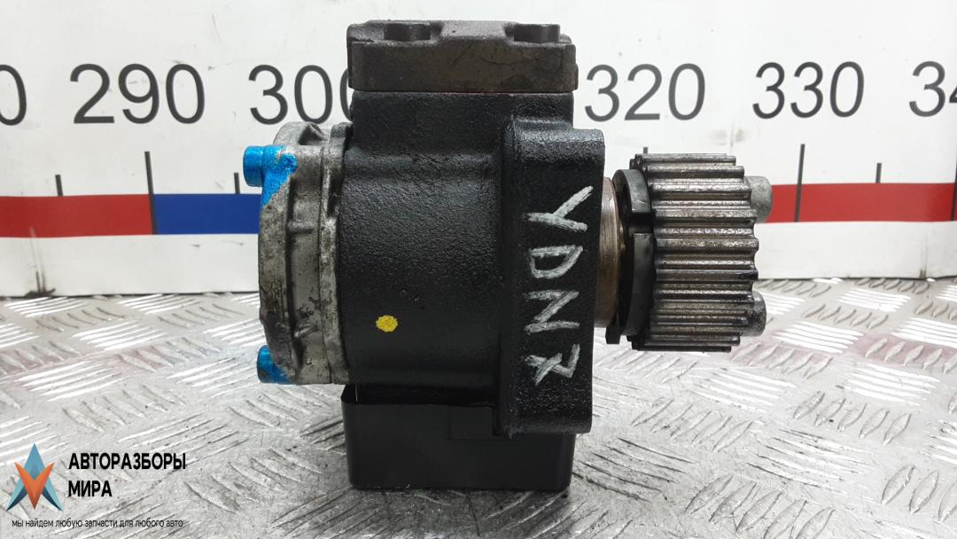 ТНВД Skoda Yeti 1 поколение 2011, 1.6 л., дизель, МКПП, внедорожник 5 дв., 03L130755E - фото №1