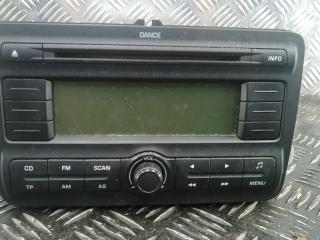 магнитола Skoda Fabia 2 поколение (5J) 2008, 1.4 л., дизель, МКПП, хетчбэк 5 дв.