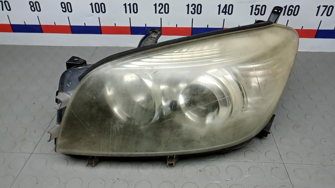 фара левая Toyota RAV4 3 поколение (XA30) 2006, 2.2 л., D-CAT, дизель, МКПП, внедорожник 5 дв., 8117042350 - фото №1