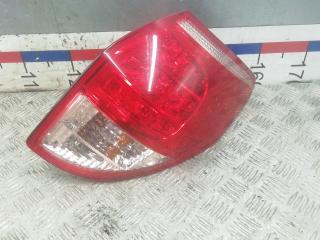 фонарь задний правый Toyota RAV4 3 поколение (XA30) 2006, 2.2 л., D-CAT, дизель, МКПП, внедорожник 5 дв., 8155142090