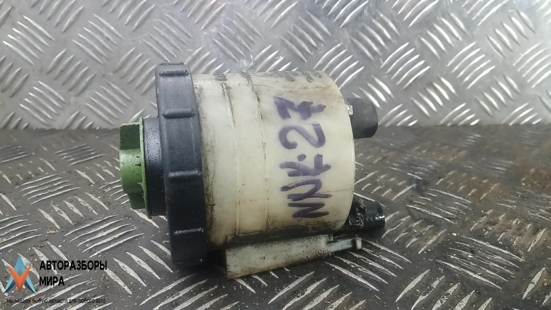 бачок гура Volkswagen Transporter T4 2002, 2.5 л., дизель, МКПП, микроавтобус - фото №1