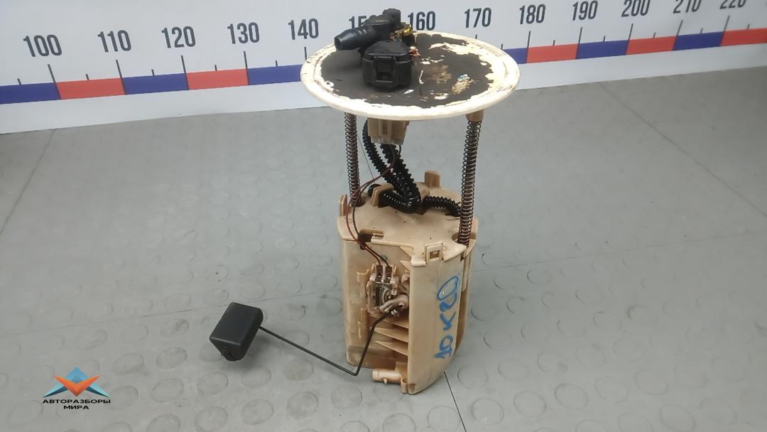 насос топливный Toyota Hilux 7 поколение 2007, 3.0 л., дизель, МКПП, пикап, 770100K011, 833200K020 - фото №1