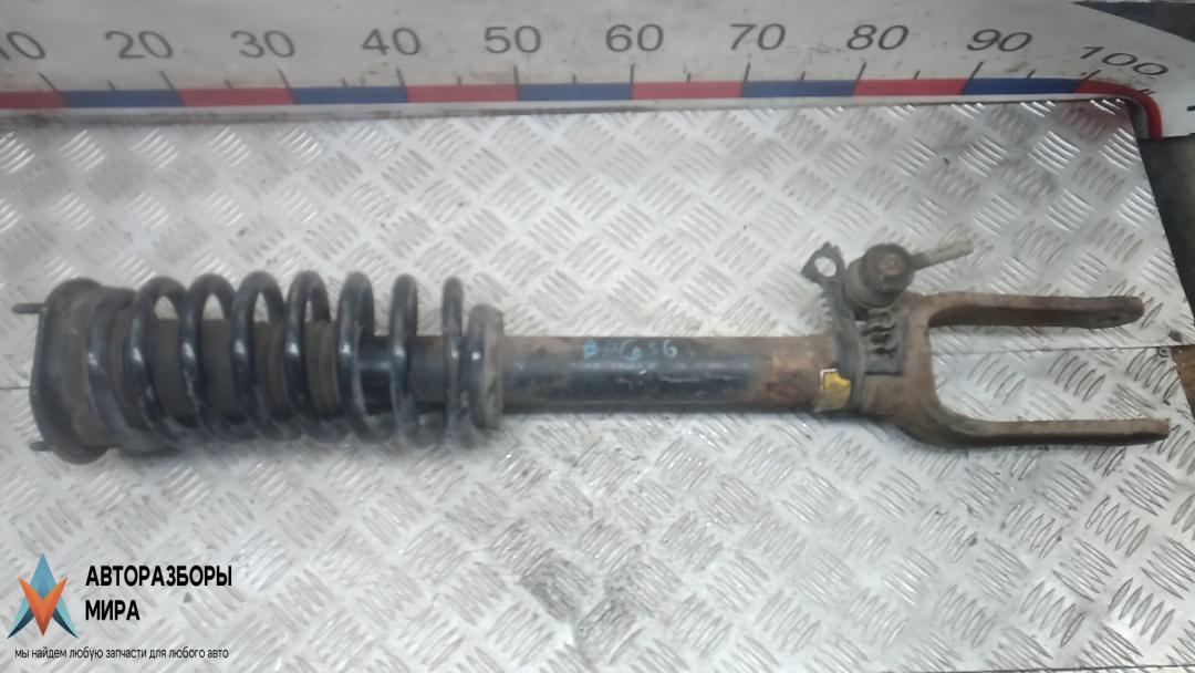 Стойка Mercedes-Benz R-Класс W251 2007, 3.0 л., дизель, АКПП, универсал - фото №1