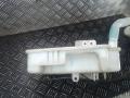 бачок омывателя Skoda Yeti 1 поколение 2010, 2.0 л., дизель, МКПП, хетчбэк 5 дв., 1K6955651, 1K0955453S - фото №4