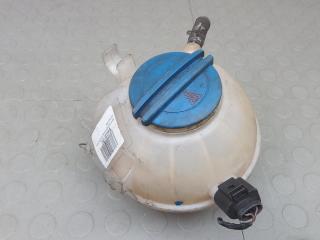 бачок расширительный Skoda Yeti 2009 2012, 2.0 л., МКПП, хетчбэк 5 дв., 1K0121407A, 3B0121321
