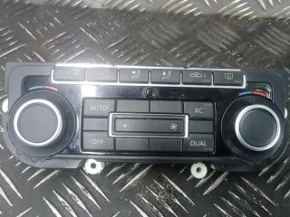 блок управления печки / климат-контроля Volkswagen Scirocco 3 поколение 2011, 2.0 л., дизель, МКПП, купе, 00974680