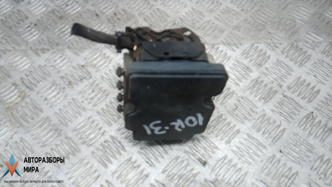 блок ABS Mercedes-Benz Sprinter 2 поколение (W906) 2013, 2.2 л., CDI 213/313/413, дизель, МКПП, микроавтобус, A9069008401 - фото №1