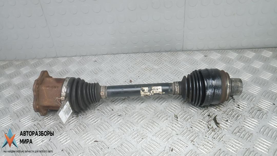 полуось передняя левая (приводной вал, ШРУС) Audi A7 4G 2013, 3.0 л., дизель, АКПП, хетчбэк 5 дв., 4G0407271F - фото №1