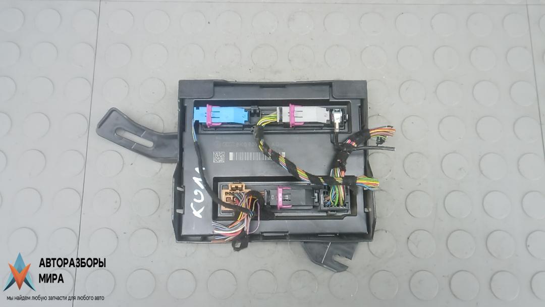 блок комфорта Audi Q5 8R 2009, 2.0 л., дизель, МКПП, внедорожник 5 дв., 8K0907064AQ - фото №1