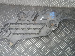 крепление бампера Skoda Octavia 2 поколение (A5) [рестайлинг] 2010, 1.9 л., D TDI PD, дизель, МКПП, хетчбэк 5 дв., 1Z0941613