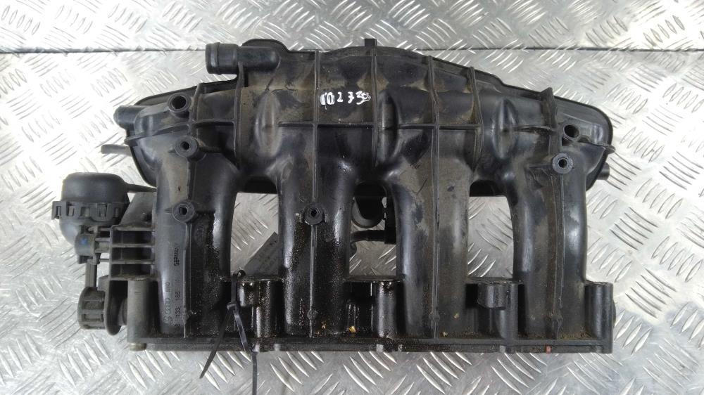 коллектор впускной Audi A4 B8/8K 2010, цвет, 06H133185AN - фото №1