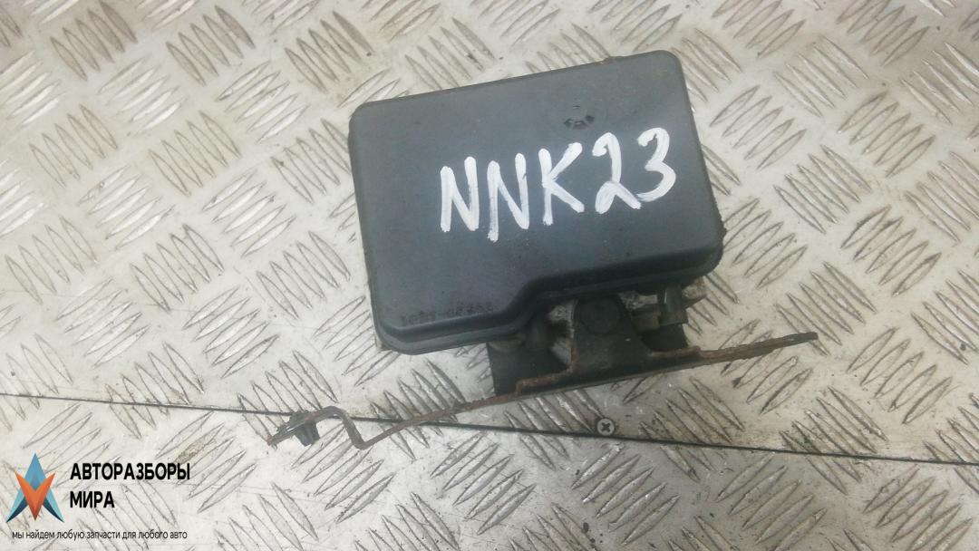 блок ABS Toyota Hilux 7 поколение 2005, 3.0 л., дизель, МКПП, внедорожник 5 дв., 4451071030 - фото №1