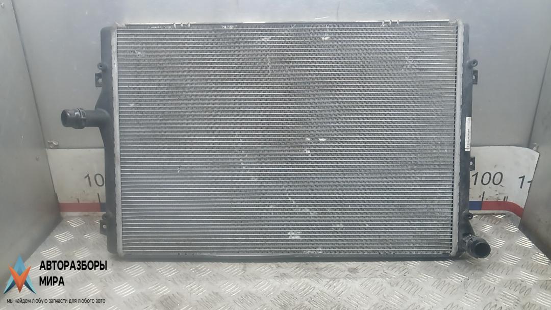 радиатор охлаждения Volkswagen Scirocco 3 поколение 2011, 2.0 л., дизель, МКПП, купе, 1K0121251DM - фото №1