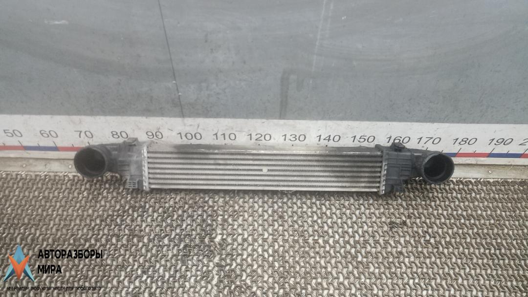 радиатор интеркулера Mercedes-Benz E-Класс W211/S211 2003, 3.2 л., D E320 CDI, дизель, АКПП, седан - фото №1