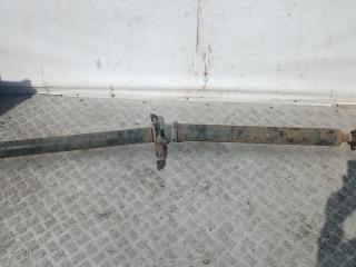 Карданный вал Audi Q5 8R 2009, 2.0 л., дизель, МКПП, внедорожник 5 дв., 8R0521101