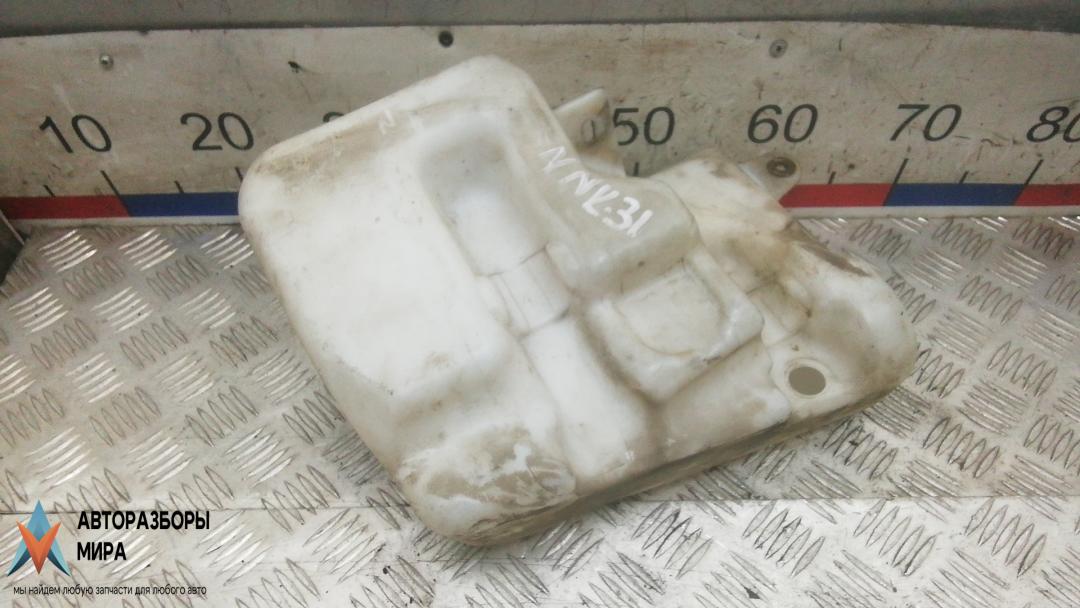 бачок омывателя Land Rover Range Rover Sport 1 поколение 2007, 2.7 л., TDVM, дизель, АКПП, внедорожник 5 дв., DMB500030 - фото №1