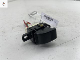 кнопка стеклоподъемника заднего левого Mazda 6 GG 2004, 2.0 л., бензин, МКПП, чёрный, универсал