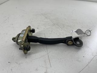 ограничитель открывания двери Mazda 6 GG 2004, универсал, GJ6A-58270A