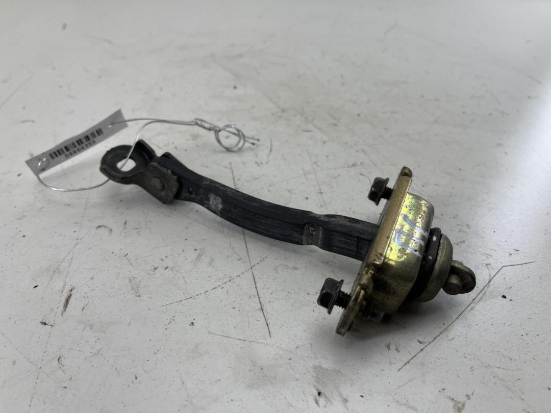 ограничитель открывания двери Mazda 6 GG/GY 2004, универсал, GJ6A-58270A