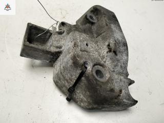 кронштейн двигателя Renault Scenic 1 поколение [рестайлинг] 2003, 1.6 л., бензин, МКПП, чёрный, минивэн, 8200196206