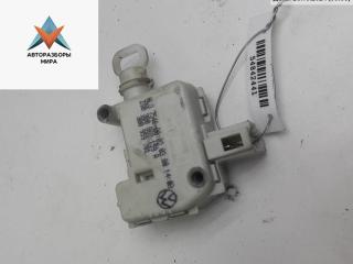 активатор замка багажника Volkswagen Passat B5 [рестайлинг] 2000, 1.8 л., бензин, МКПП, серый, универсал, 3B0959781