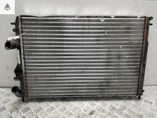 радиатор охлаждения Renault Scenic 1 поколение [рестайлинг] 2003, 1.6 л., бензин, МКПП, чёрный, минивэн, 0053173