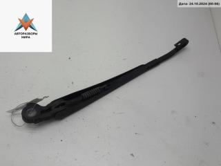 Щеткодержатель (поводок стеклоочистителя) задний Volkswagen Passat B5 1999, 1.8 л., бензин, МКПП, зелёный, универсал