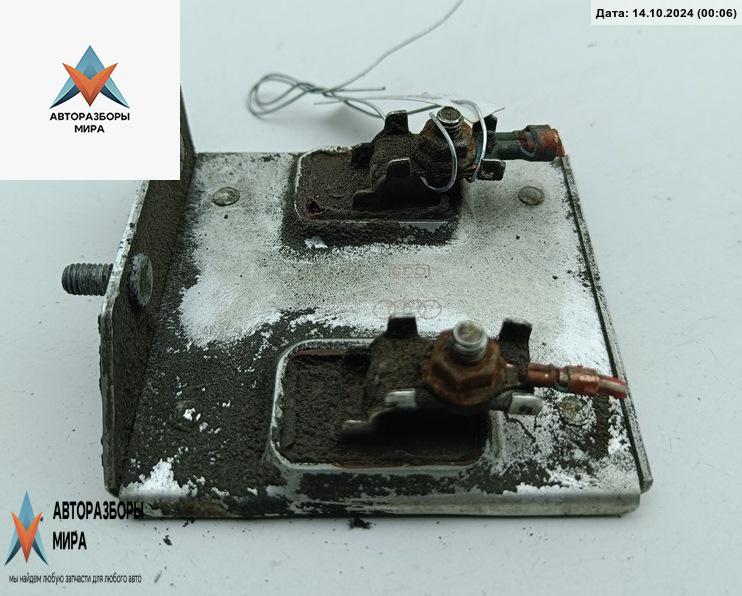 вентилятор радиатора Audi A4 B5 1996, 1.8 л., бензин, 8D0959493 - фото №1