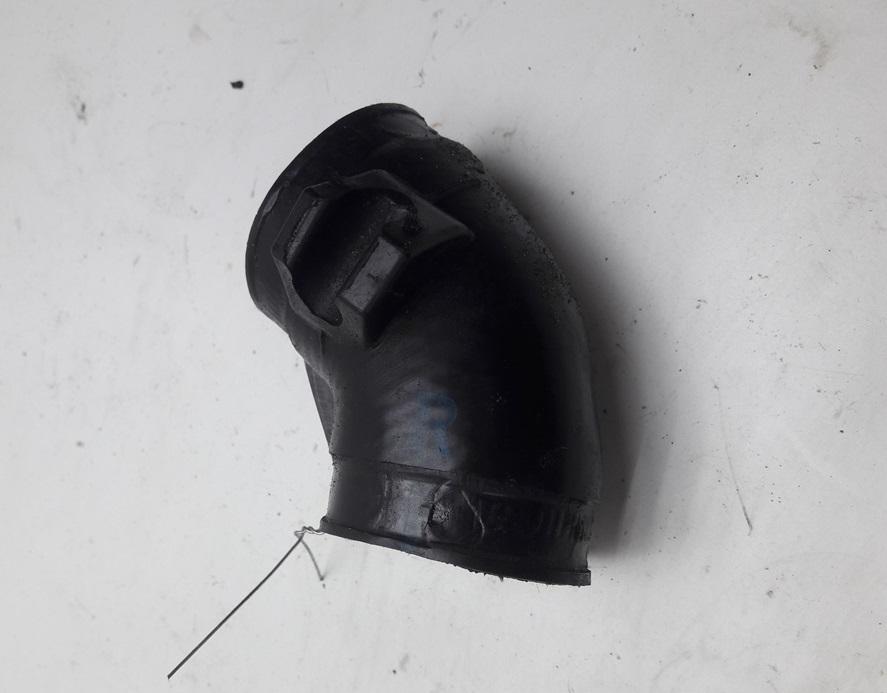 патрубок интеркулера Volkswagen Passat B5 2000, 1.9 л., дизель, МКПП, серый, универсал, 8D0145834A