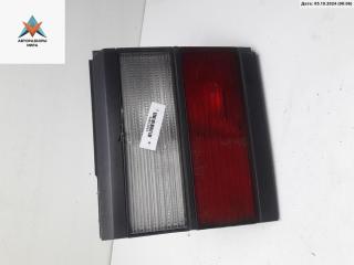 фонарь крышки багажника левый Volkswagen Passat B3 1989, 1.8 л., бензин, МКПП, синий, универсал, 333945107