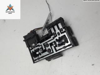 панель заднего левого фонаря Volkswagen Passat B3 1991, 1.8 л., бензин, АКПП, красный, седан, 321945259