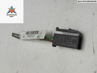 разъем (фишка) проводки Volkswagen Passat B3 1991, 1.8 л., бензин, АКПП, красный, седан, 191906231