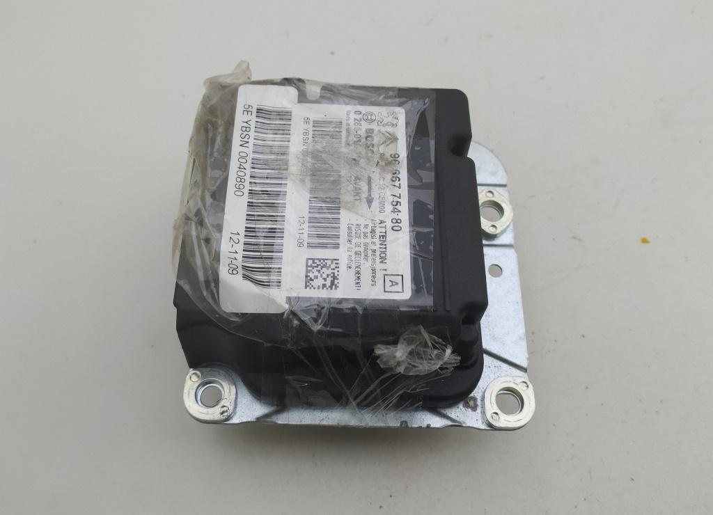 блок AirBag Peugeot 5008 2010, 1.6 л., бензин, МКПП, серый, минивэн, 9666775480