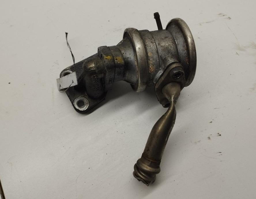 клапан EGR Audi A6 C5 1998, 2.4 л., бензин, МКПП, чёрный, универсал, 078131101F