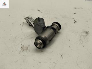 форсунка Volkswagen Golf 4 поколение 2002, 1.6 л., бензин, МКПП, чёрный, хетчбэк 3 дв., 031031T