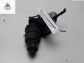 форсунка Volkswagen Golf 4 поколение 1999, 1.6 л., бензин, МКПП, красный, хетчбэк 3 дв., 037906031AA - фото №2