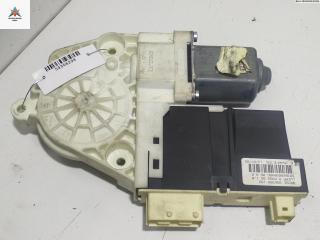 моторчик стеклоподъемника передний правый Citroen C4 1 поколение 2005, 1.4 л., бензин, МКПП, чёрный, хетчбэк 3 дв., 9647442180