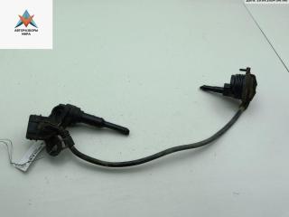 Датчик включения заднего хода (лягушка) Volkswagen Passat B5 1999, 1.8 л., бензин, МКПП, красный, универсал, 012919823F