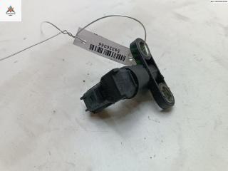 датчик коленвала Ford Mondeo 3 поколение 2001, 1.8 л., бензин, МКПП, чёрный, хетчбэк 5 дв.